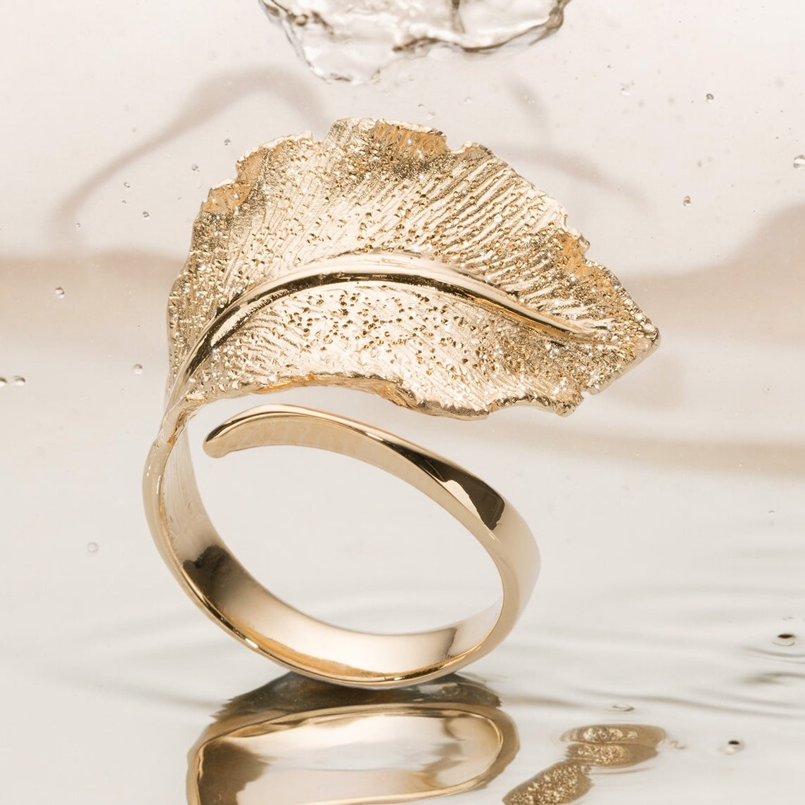 Anello foglia