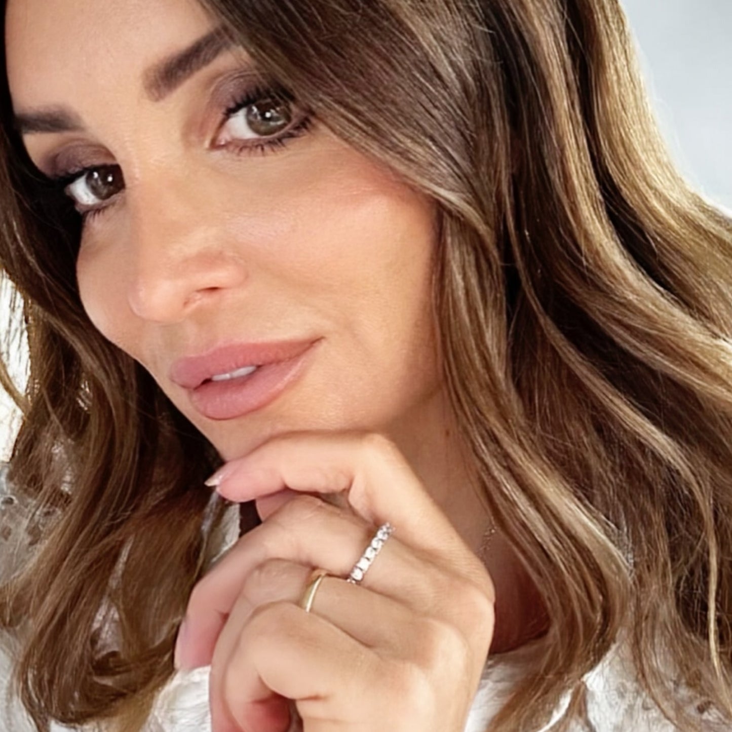 Anello Eternity in Oro e Brillanti